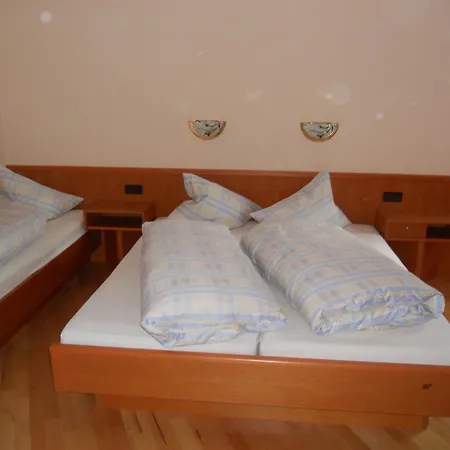 Apartment Beim Brunnen 12 Solden